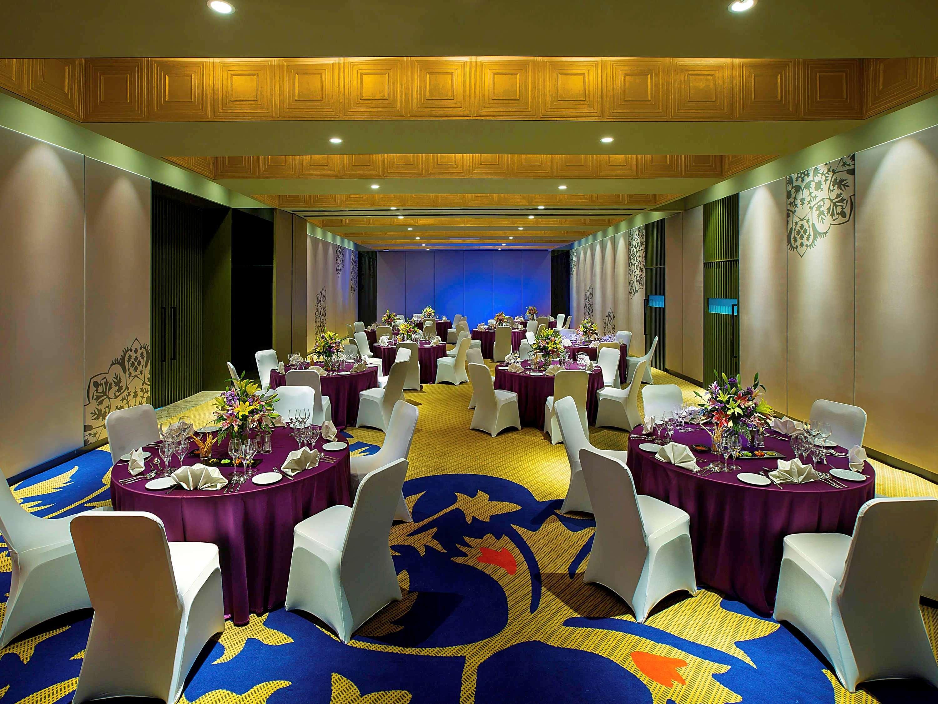 Grand Mercure Mysore - An Accor Brand Exterior foto The ballroom